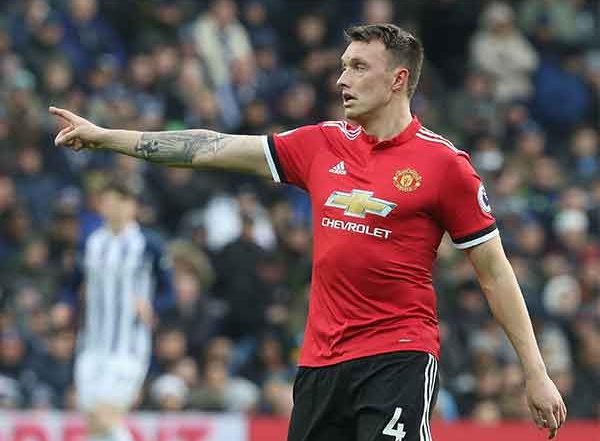 Sports News | Phil Jones to Be in Chennai as Part of the Finals of Road to Old Trafford Initiative