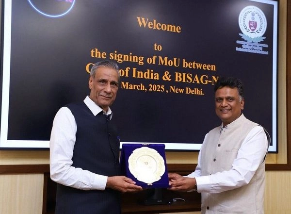 India News | CAG Signs MoU with BISAG-N Gandhinagar to Enhance Audit Capabilities