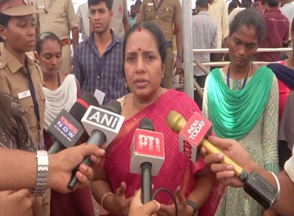 India News | BJP MLA Vanathi Srinivasan Opposes Resolution Moved by Tamil Nadu CM Against Waqf Amendment Bill 2024