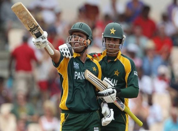 Sports News | After Bashing in New Zealand, Kamran Akmal Urges Pakistan to Make Team on Merit Like India
