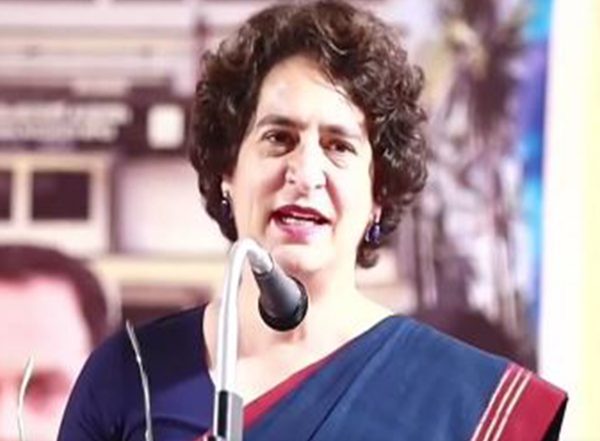 India News | Kerala: Congress Leader Priyanka Gandhi Vadra Inaugurates New Gram Panchayat Office Complex in Pulpally