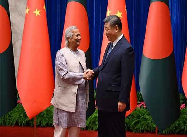 World News | Bangladesh's Chief Advisor Yunus , Chinese President Xi Discuss Bilateral Issues