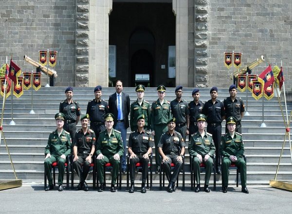 India News | Russian Army's Six-member Delegation Visits College of Military Engineering in Pune