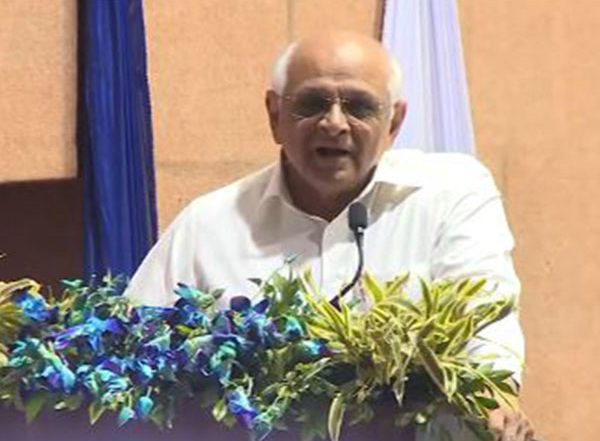 India News | CM Bhupendra Patel Chairs Gujarat Cultural Elocution Competition Prize Distribution at NFSU, Calls for Preserving Cultural Heritage