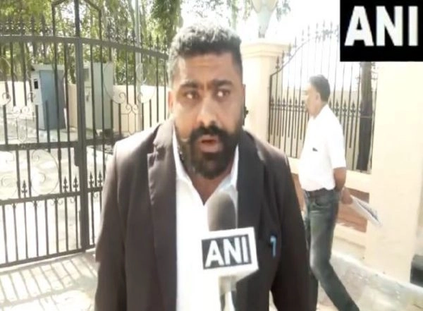 India News | No Weapons Found, Amritpal's Associates Sent to Judicial Remand, Probe Ends