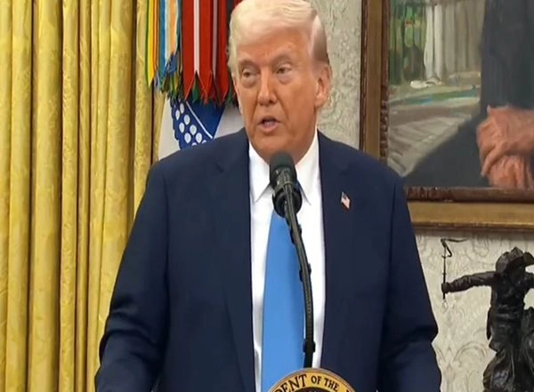 World News | Donald Trump Praises PM Modi's Leadership, Says 'India Has a Great Prime Minister'