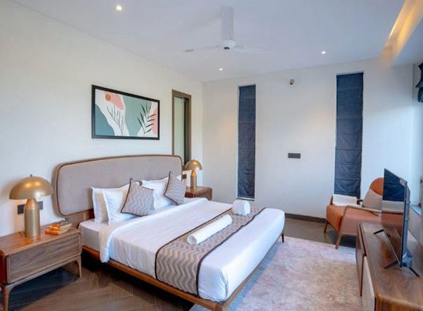 Business News | Recovery in Intl Tourism Will Lead to 7-8% Growth in Revenue Per Room for Indian Hospitality Sector in FY26: Report