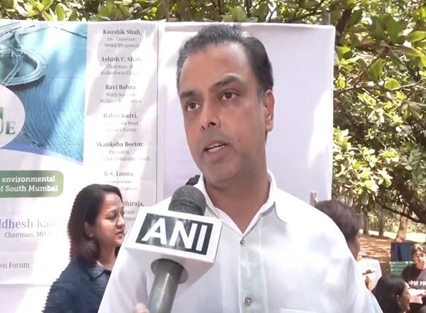 India News | Trying to Mislead Community on Waqf Bill: Shiv Sena's Milind Deora Attacks Opposition