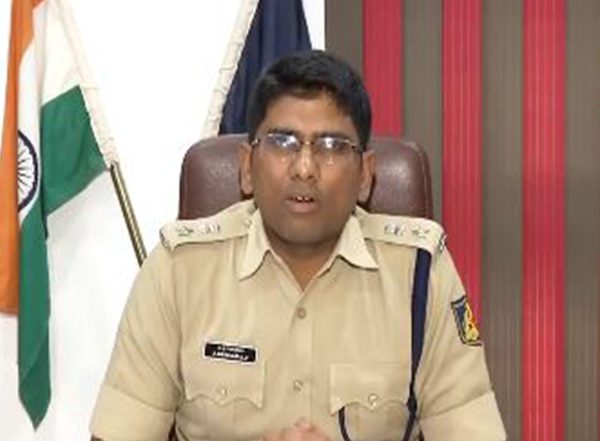 India News | Fake Govt Job Scam Busted in Karnataka; Police Arrest Accused After Chase Across Two States