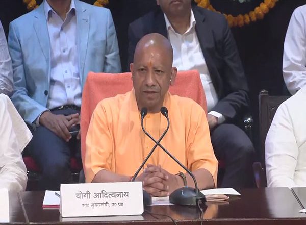 India News | Yogi Govt Bans Illegal Slaughterhouses, Meat Sales Near Religious Sites Till April 6
