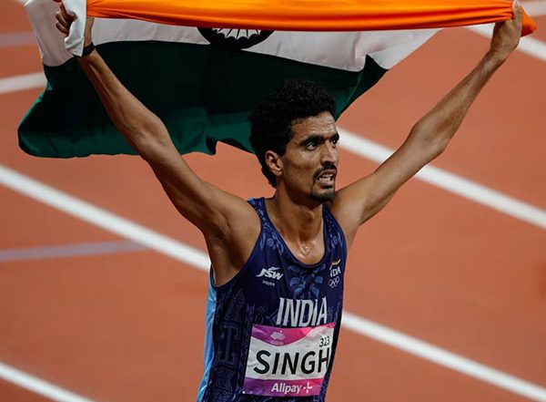 Sports News | Gulveer Singh Sets New 10000m National Record at The Ten 2025