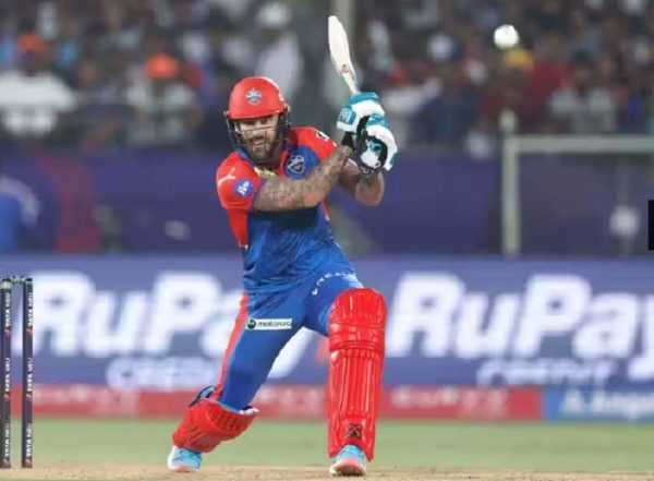 Sports News | IPL 2025: Faf's Fifty and Starc's Five-fer Sets Up 7-wicket Win for DC Against SRH