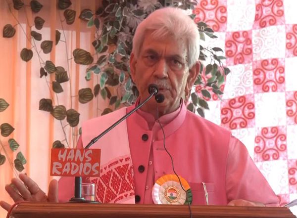 India News | Central Government Wants Kashmiri Pandits to Return to Kashmir: LG Manoj Sinha