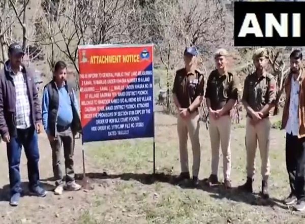 India News | Poonch Police Attach Properties of Terror Accused Who Fled to POJK