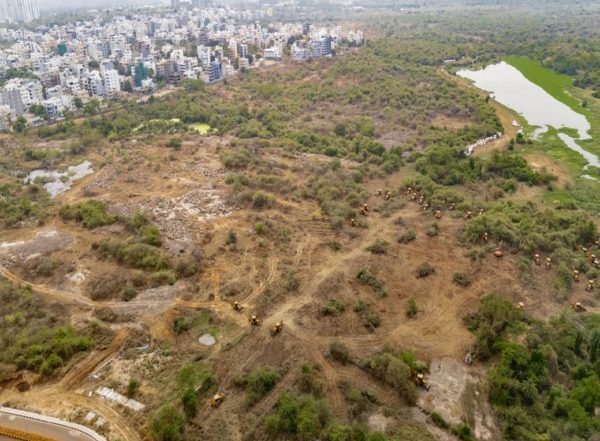 India News | University of Hyderabad Denies Land Demarcation, Urges Government to Conserve Environment