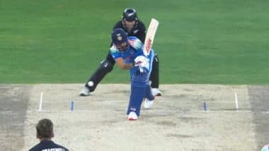 Virat Kohli Wicket Video: Watch Michael Bracewell Trap Star India Batter LBW During IND vs NZ ICC Champions Trophy 2025 Final