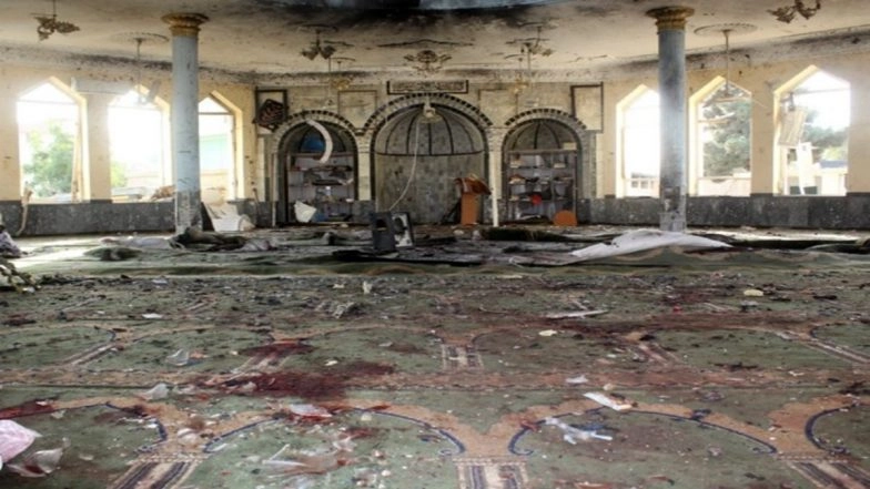 Senior Cleric Among 4 Worshippers Injured in Bomb Explosion at Mosque in Pakistan's KP
