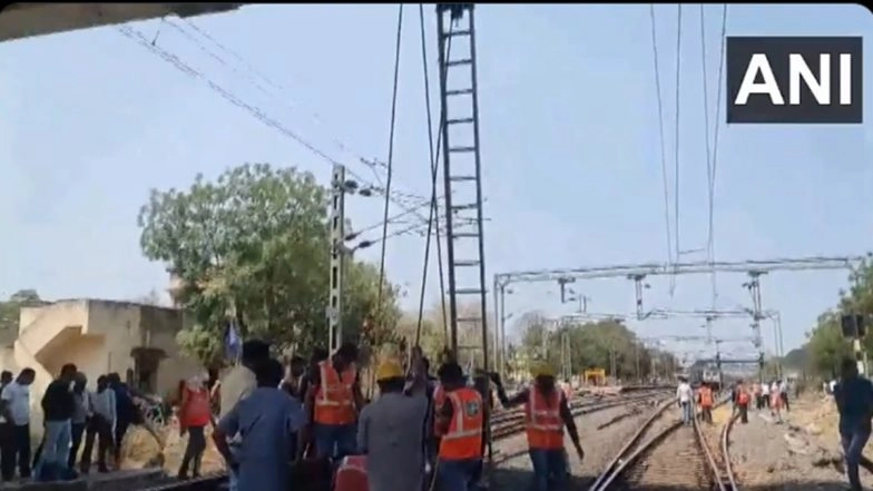 Train Collides with Truck in Jalgaon, No Casualties: SRDCM Ajay Kumar