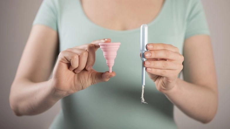 Woman Experiences Periods for Over 1,000 Days Due to Bicornuate Uterus, Kno All About It