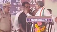 ‘Who Is the SP, What You Doing?’: Karnataka CM Siddaramaiah Loses Cool at Police Officer After BJP Workers Attempt to Disrupt His Speech During Protest Rally (Watch Video)