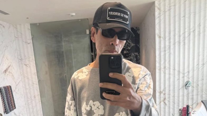 ‘Doesn’t Look Healthy’: Karan Johar’s Drastic Weight Loss in New Mirror Selfie Leaves Fans Worried (See Pic)