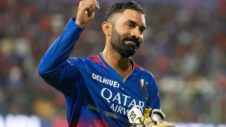 IPL 2025: Royal Challengers Bengaluru Mentor Dinesh Karthik Admits RCB Got ‘Challenging’ Pitch at Chinnaswamy Stadium Despite Requesting Batting-Friendly Surface