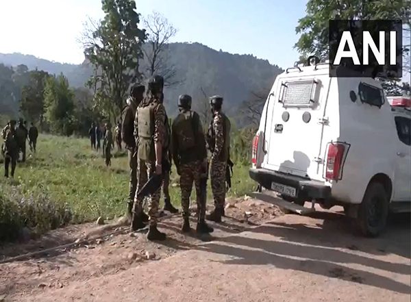 India News | J-K: Security Forces Intensify Search, Cordon Operation After Encounter in Kathua