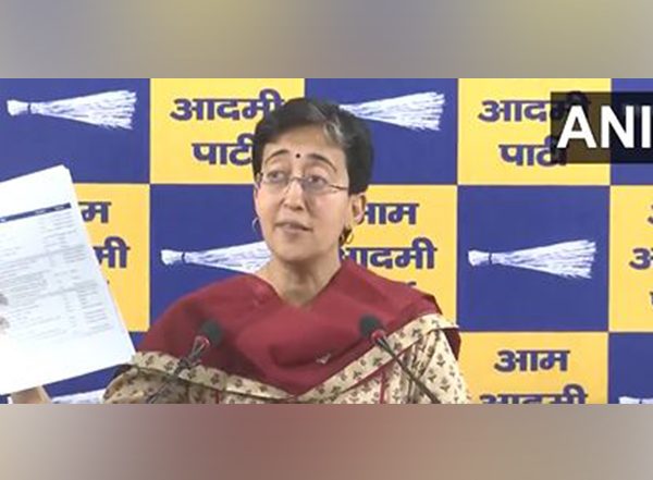 India News | AAP MLAs Sanjeev Jha and Kuldeep Kumar Give Notice in Legislative Assembly over Increasing Power Cuts in New Delhi, Says Atishi