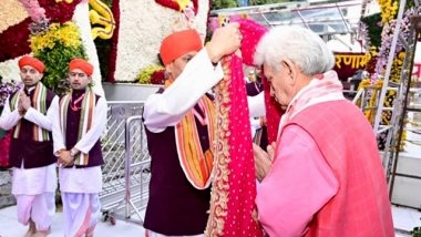 India News | J-K LG Manoj Sinha Pays Obeisance at Mata Vaishno Devi Temple