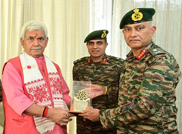 India News | GoC Meets J-K LG Manoj Sinha; Discusses Security Situation