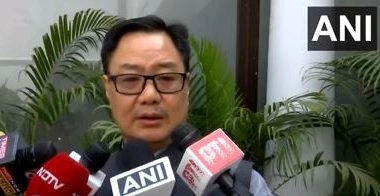 India News | Some Leaders, Including Religious Leaders Are Misleading Innocent Muslims, Says Union Minister Kiren Rijiju on Waqf Amendement Bill