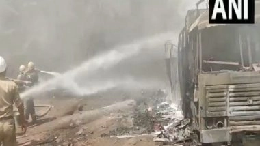 India News | Major Fire Breaks out at Transporter's Warehouse in Ghaziabad, No Casualties