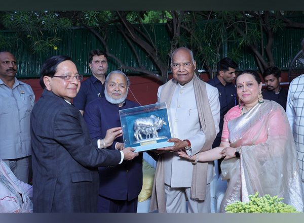 Business News | Dhanuka Family Trust Celebrates the Advent of Vikram Samvat 2082 with Ram Nath Kovind, 14th President of India