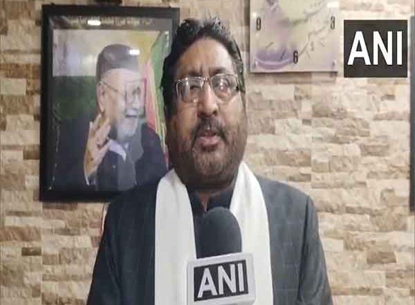 India News | Shia Law Board to Approach Supreme Court Against Waqf Amendment Bill: Maulana Yasoob Abbas