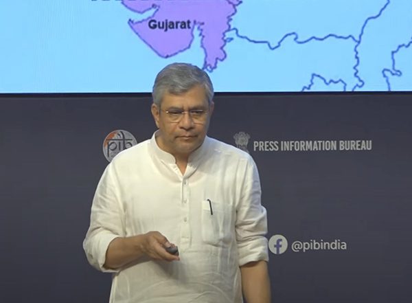 Business News | Union Cabinet Approves Railway Multitracking Projects Across Maharashtra, Odisha, Chhattisgarh for Rs 18,658 Crore