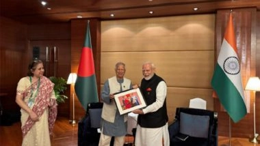 World News | Bangladesh Adviser Muhammad Yunus Gifts PM Modi Throwback Photograph of Both of Them