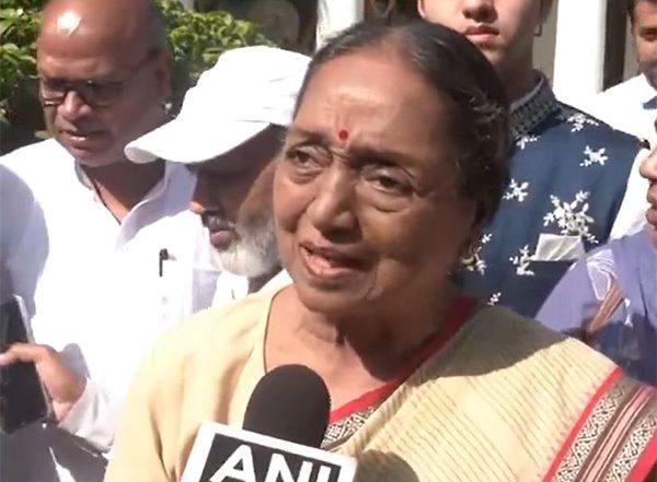 India News | Congress's Meira Kumar Pays Tribute to Former Dy PM Jagjivan Ram on His Birth Anniversary