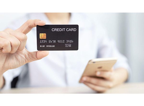 Credit Card Spending in India Hits 7-Month Low Amid Persistent Decline, Average Spend per Card Down to INR 15,295: Report
