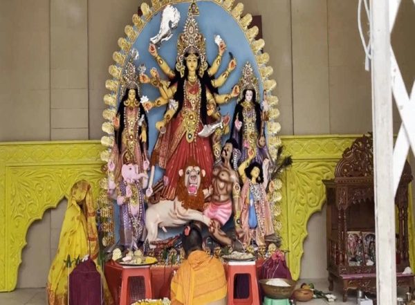 World News | Hindus Celebrate Basanti Puja in Bangladesh Amid Tension