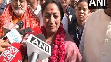 India News | Delhi CM Rekha Gupta Offers Prayers at Kalkaji Temple; Highlights Implementation of Ayushman Bharat