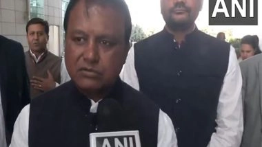 Business News | Odisha CM Visits HCL Tech Headquarters, Invites to Set Up Campus in Bhubaneswar