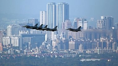 World News | Taiwan Detects 25 Chinese Aircraft Sorties, Six Naval Vessels Near Its Territory