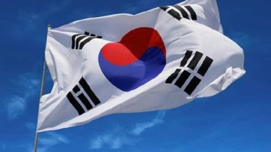 World News |   Korea Adds Nearly 200,000 Jobs in March