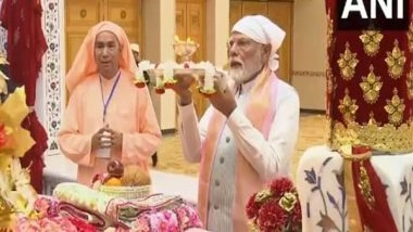 India News | PM Modi Offers Prayers at Guruji Maharaj Temple in Madhya Pradesh