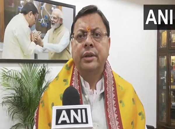India News | Uttarakhand Govt Makes Green Card Mandatory for Commercial Vehicles Carrying over 13 Passengers in Chardham Yatra
