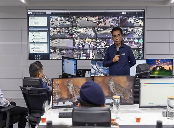 India News | Mizoram CM Lalduhoma Visits Integrated Command & Control Centre Under Smart City Mission