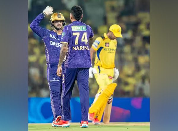 Sports News | They Are Amazing Spinners: Moeen Ali Lauds Sunil Narine, Varun Chakravarthy After IPL 2025 Fixture Against CSK