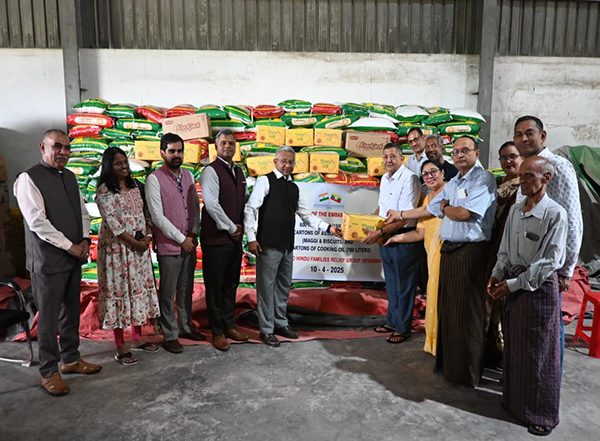 World News | India Extends Aid to Diaspora in Earthquake-hit Myanmar Under Operation Brahma