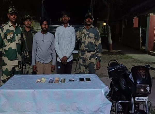 India News | Punjab: BSF Apprehends 2 Accused Smugglers with Rs 1 Lakh Suspected Drug Money in Amritsar