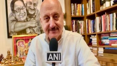 Entertainment News | Anupam Kher Offers Prayers at Siddhivinayak Temple on Occasion of Hanuman Jayanti